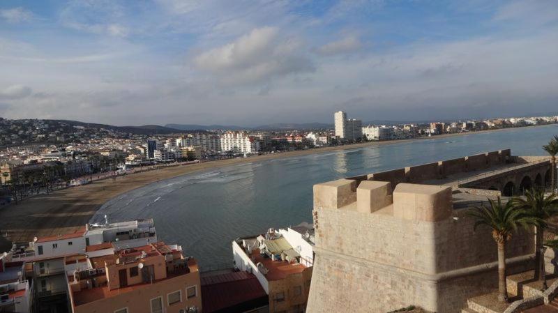 Canta El Viento Peniscola Luaran gambar